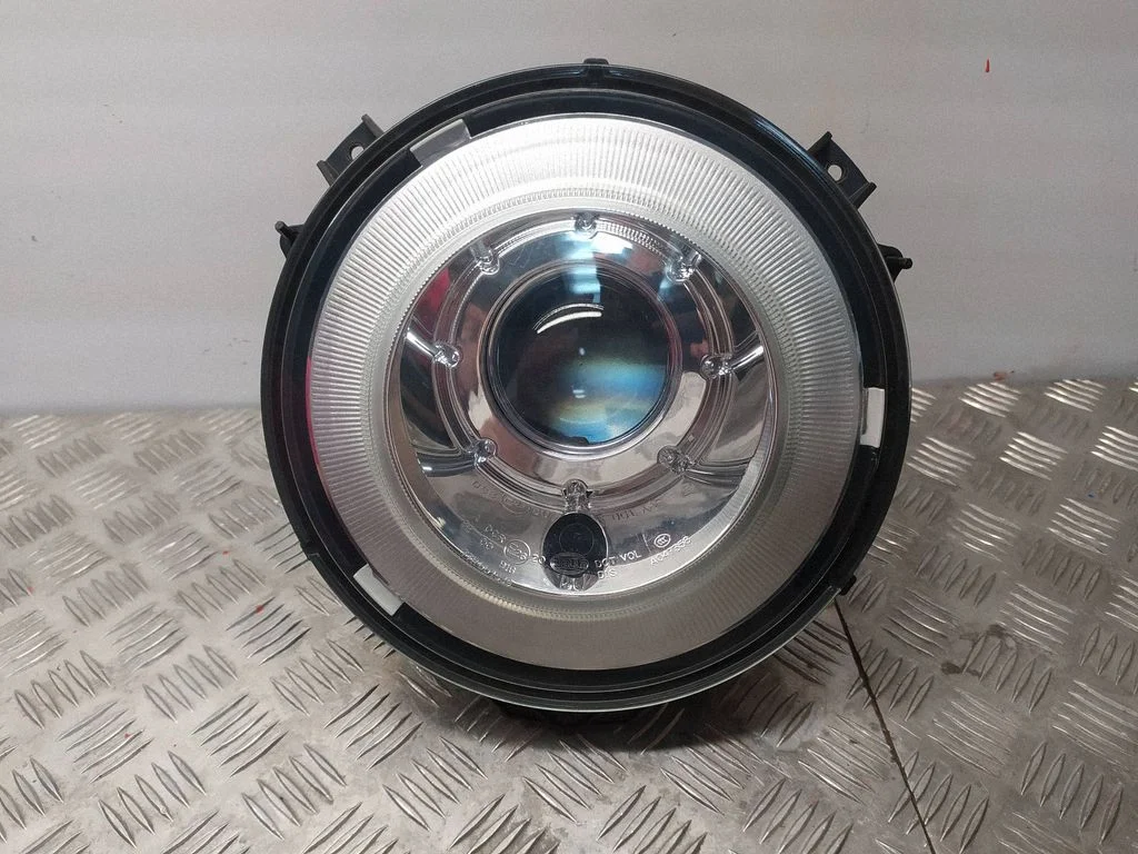 Headlight/headlamp – Mercedes-Benz G-Class W463 2nd Gen (2018-2024)
