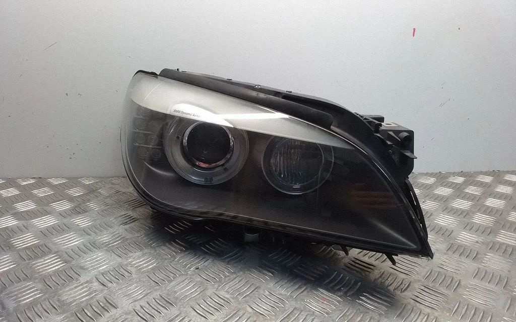 Headlight/headlamp 7182154