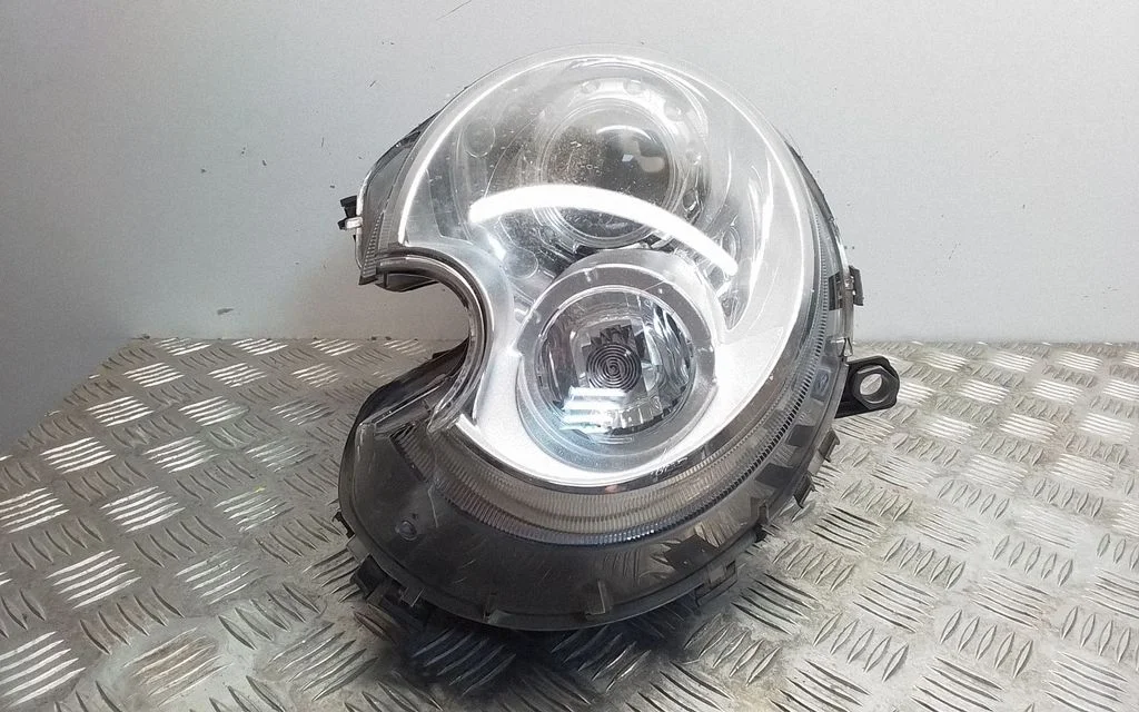 Headlight/headlamp – Mini One - Cooper Coupe R56 (2005-2014)