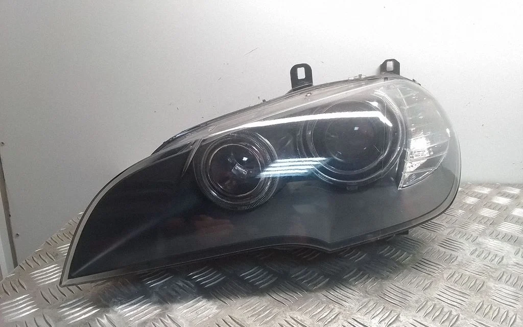 Headlight/headlamp 7161587