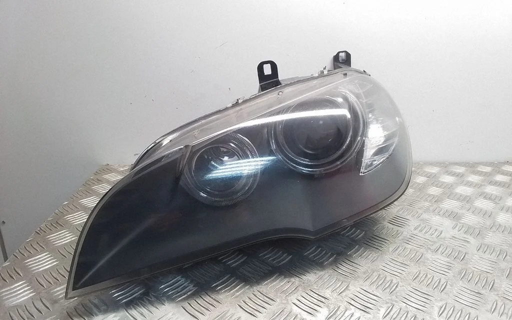 Headlight/headlamp 7158937