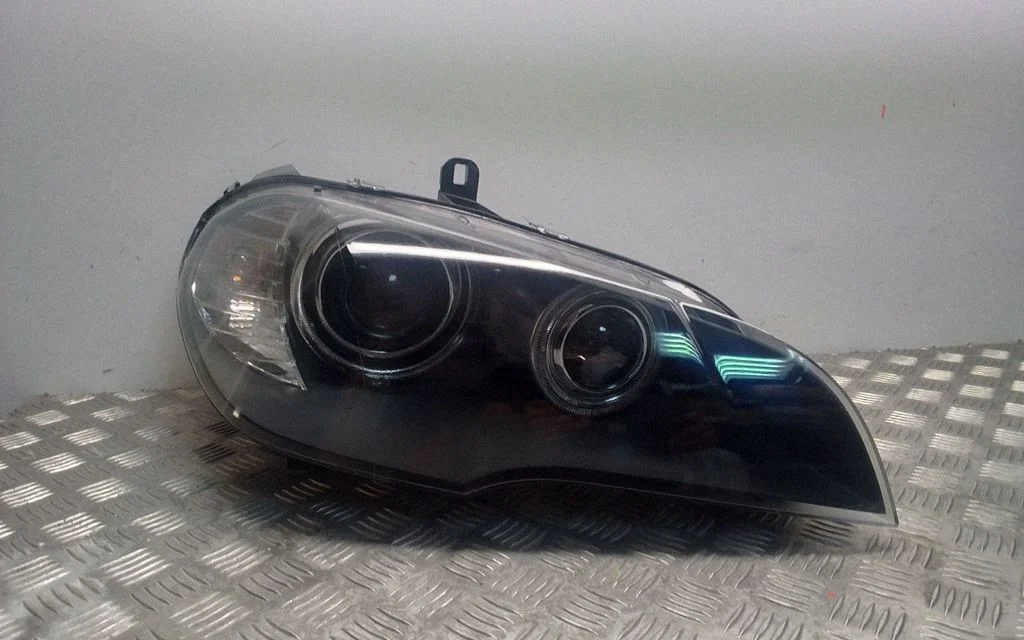Headlight/headlamp 7158930