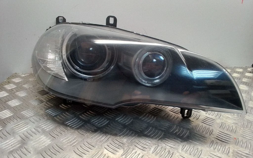Headlight/headlamp 7158938