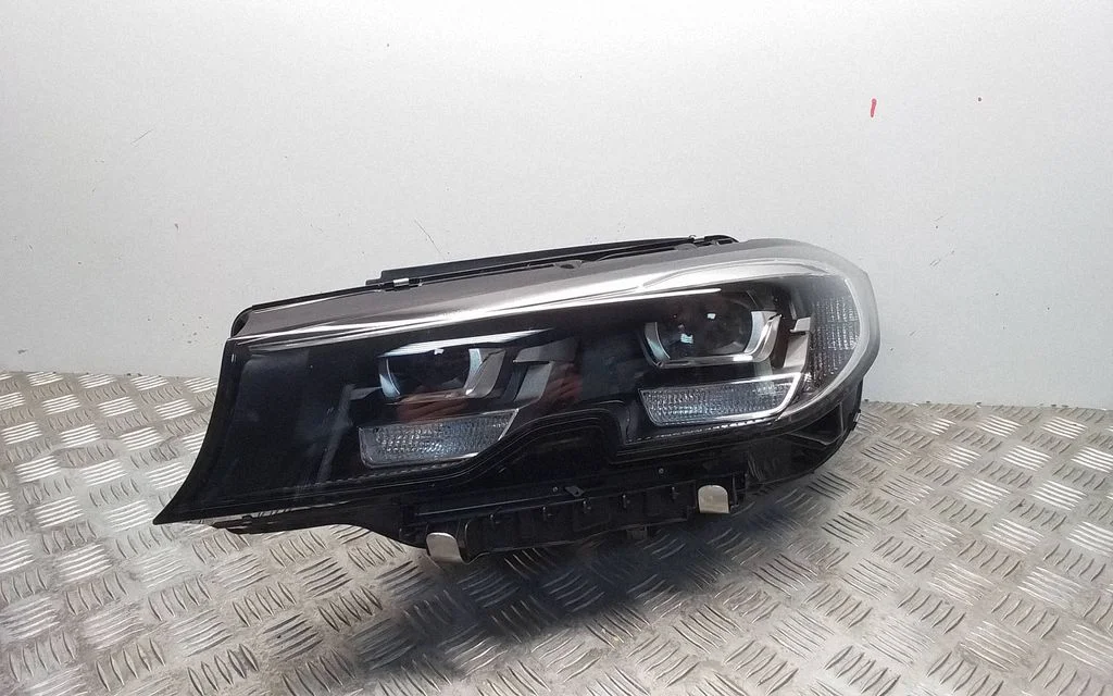 Headlight/headlamp 9481695