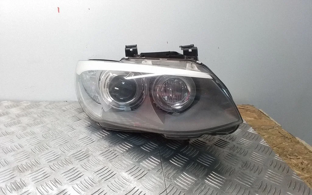 Headlight/headlamp 7273208