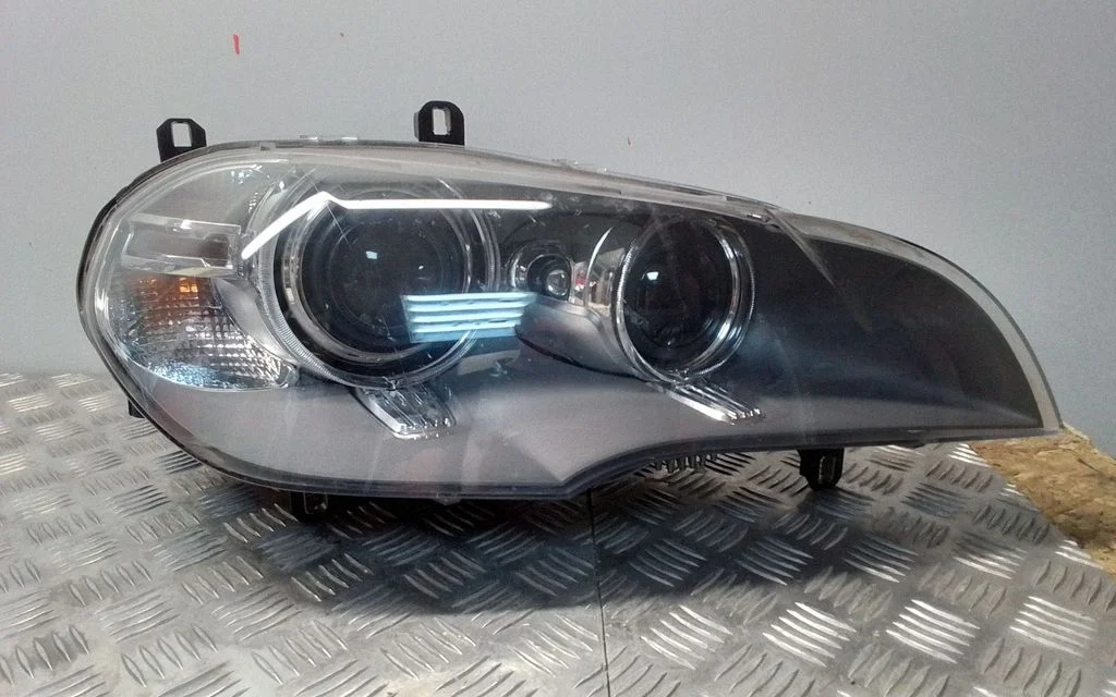 Headlight/headlamp 7221892