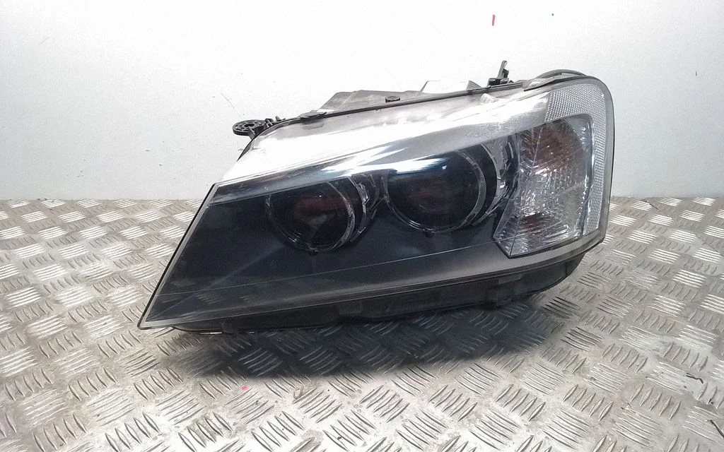 Headlight/headlamp 7217297