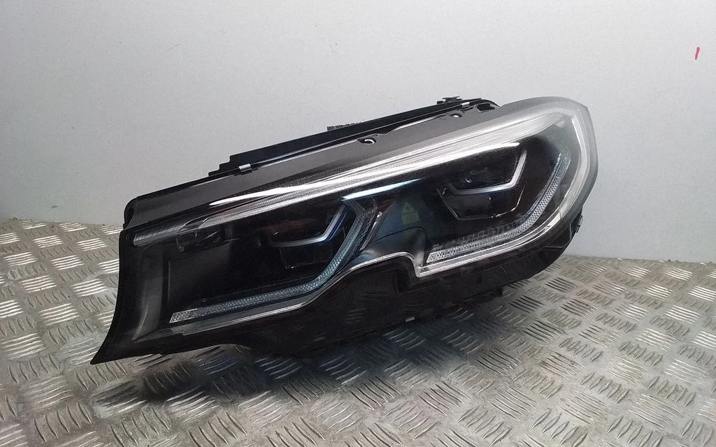 Headlight/headlamp 9481711