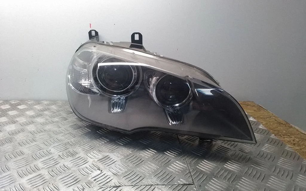 Headlight/headlamp 7240792