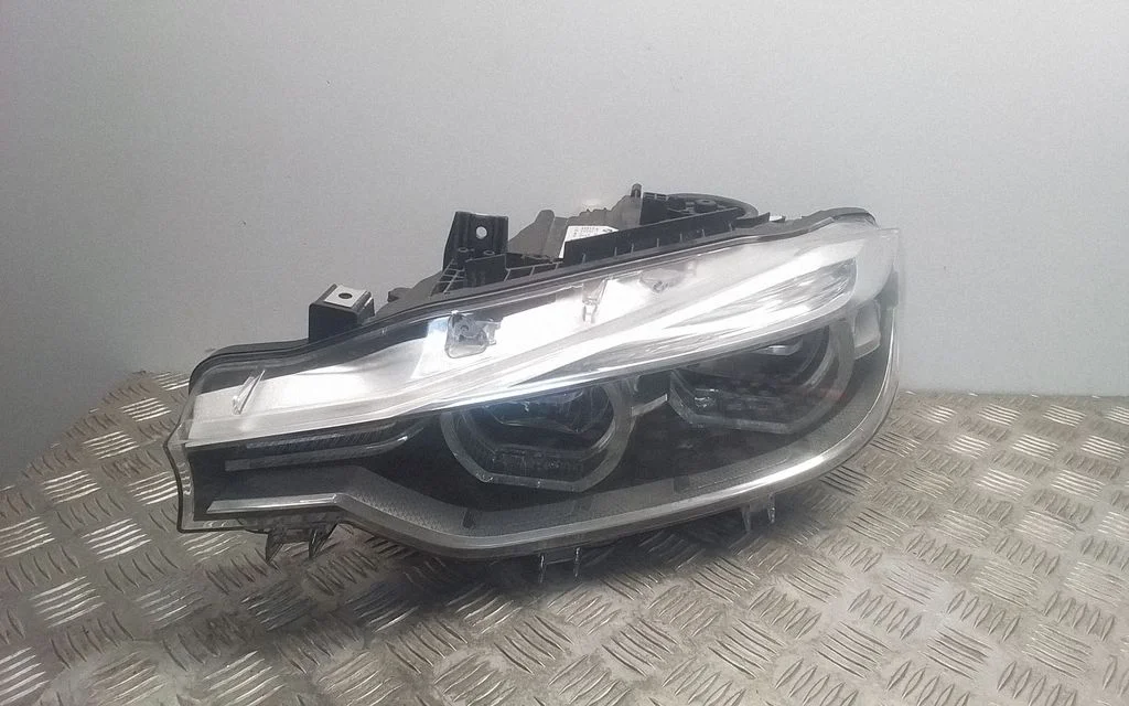 Reflektor 873871102
