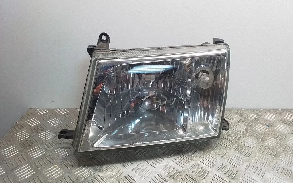Headlight/headlamp – front left