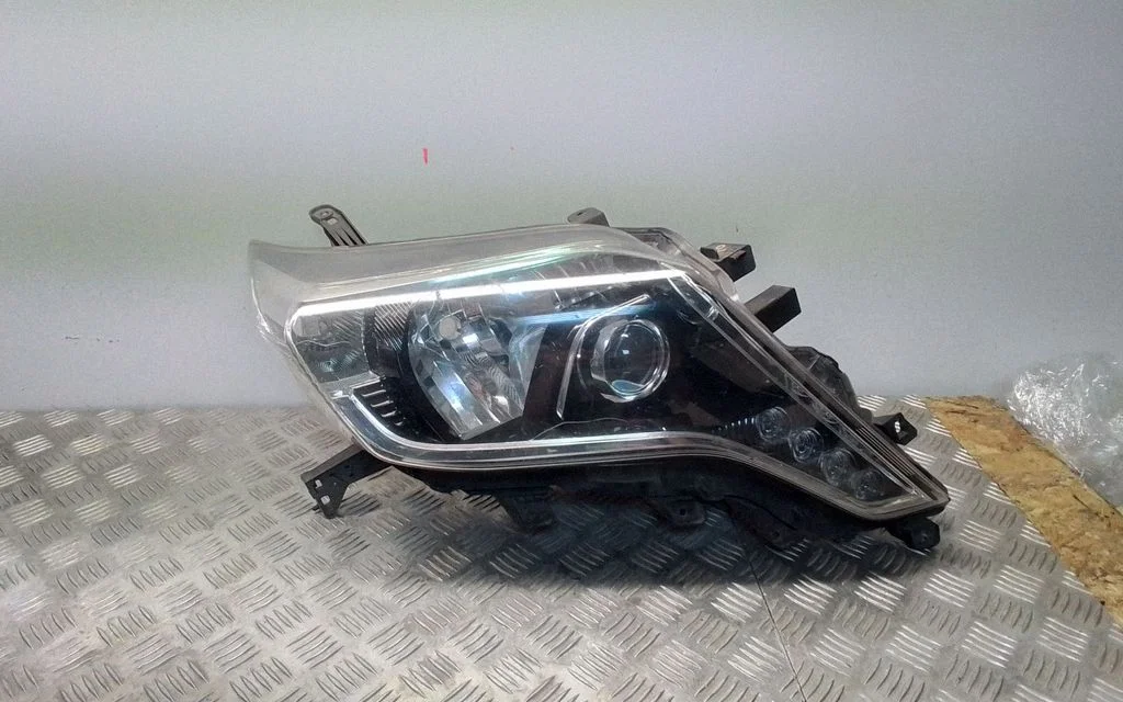 Headlight/headlamp – Toyota Land Cruiser (J150) (2009-)
