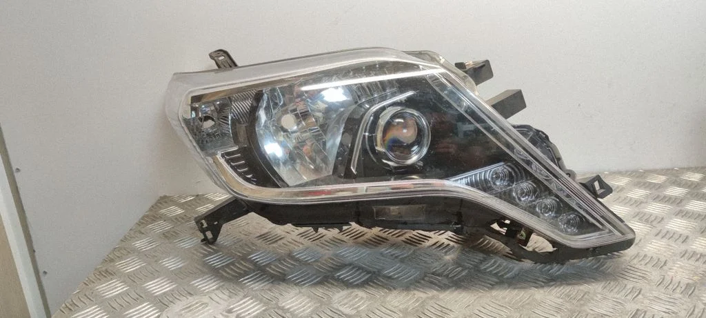 Headlight/headlamp – Toyota Land Cruiser (J150) (2009-)