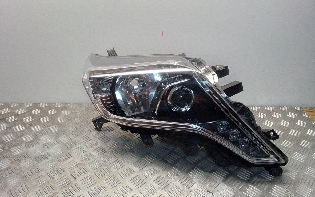 Headlight/headlamp – Toyota Land Cruiser (J150) (2009-)