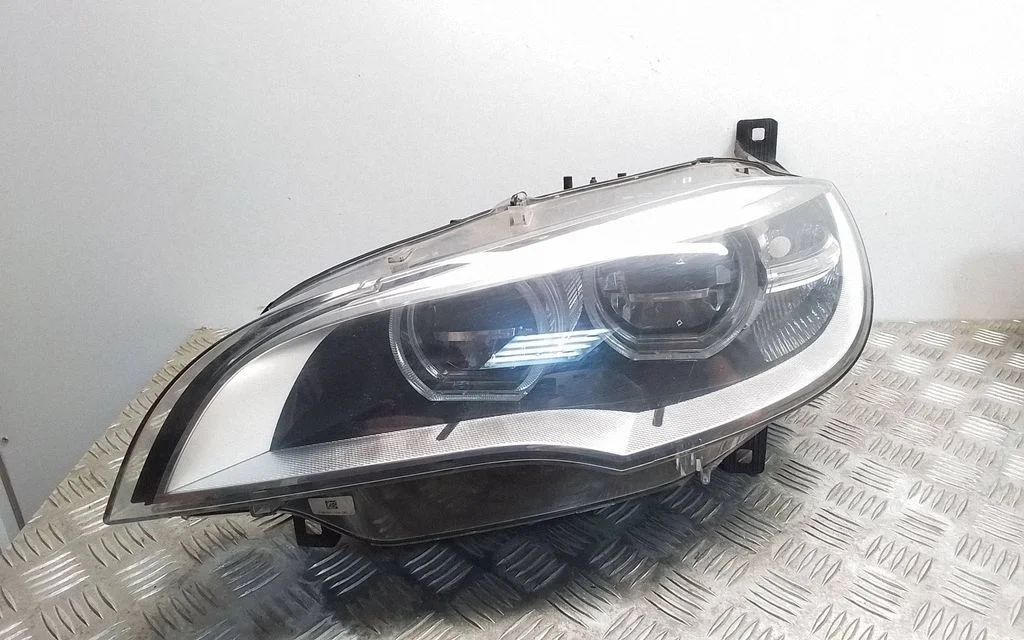 Headlight/headlamp 7277451