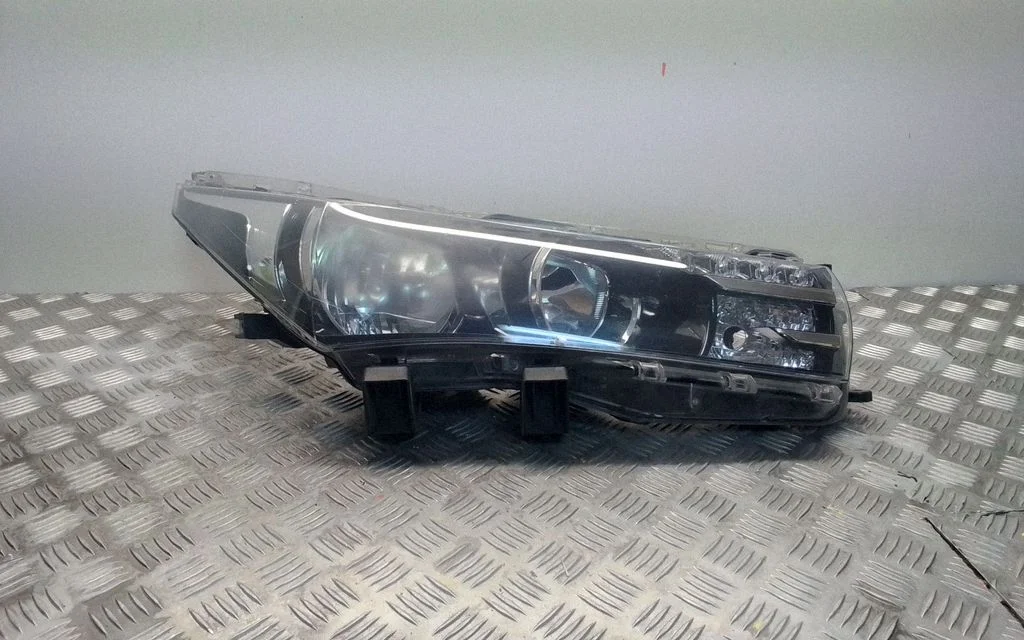 Esituli 8111002E7100