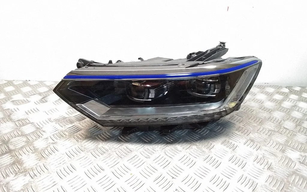 Headlight/headlamp 3G1941081J