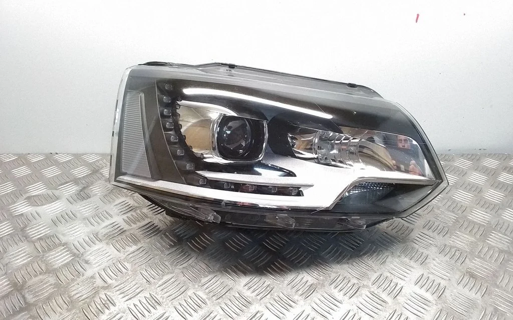 Headlight/headlamp 7E5941016