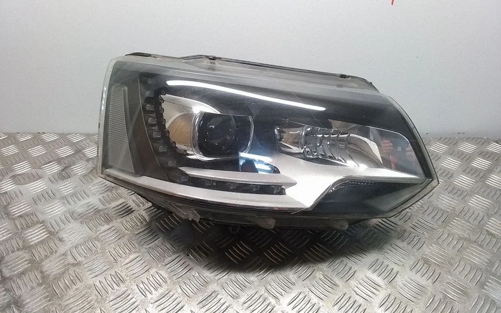 Headlight/headlamp 7E5941016