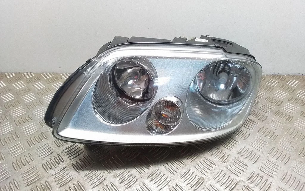 Headlight/headlamp 2K0941005B