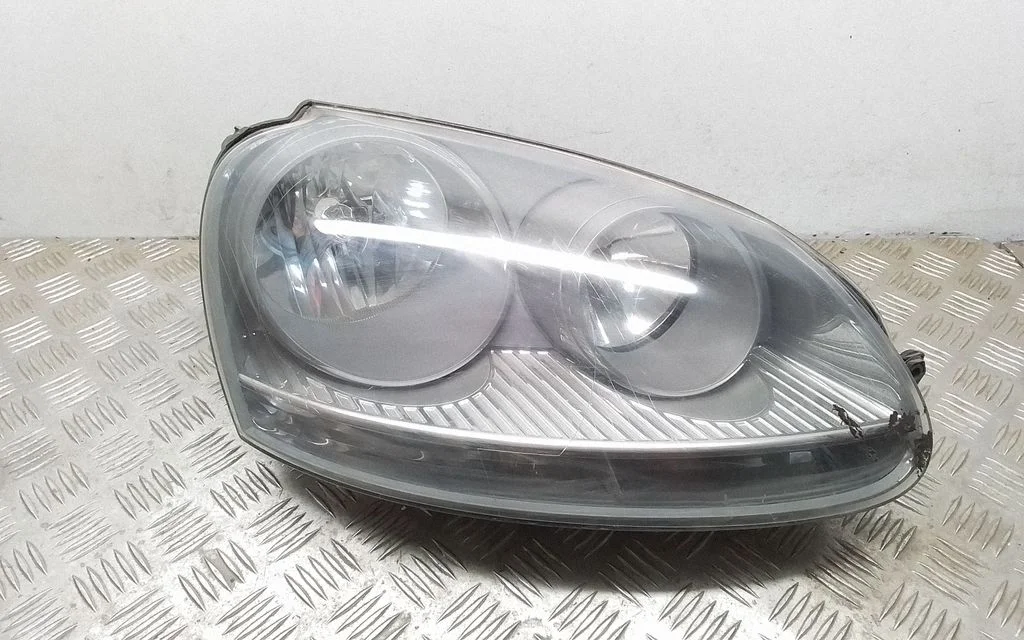 Headlight/headlamp – Volkswagen Golf Plus (2005-2013)
