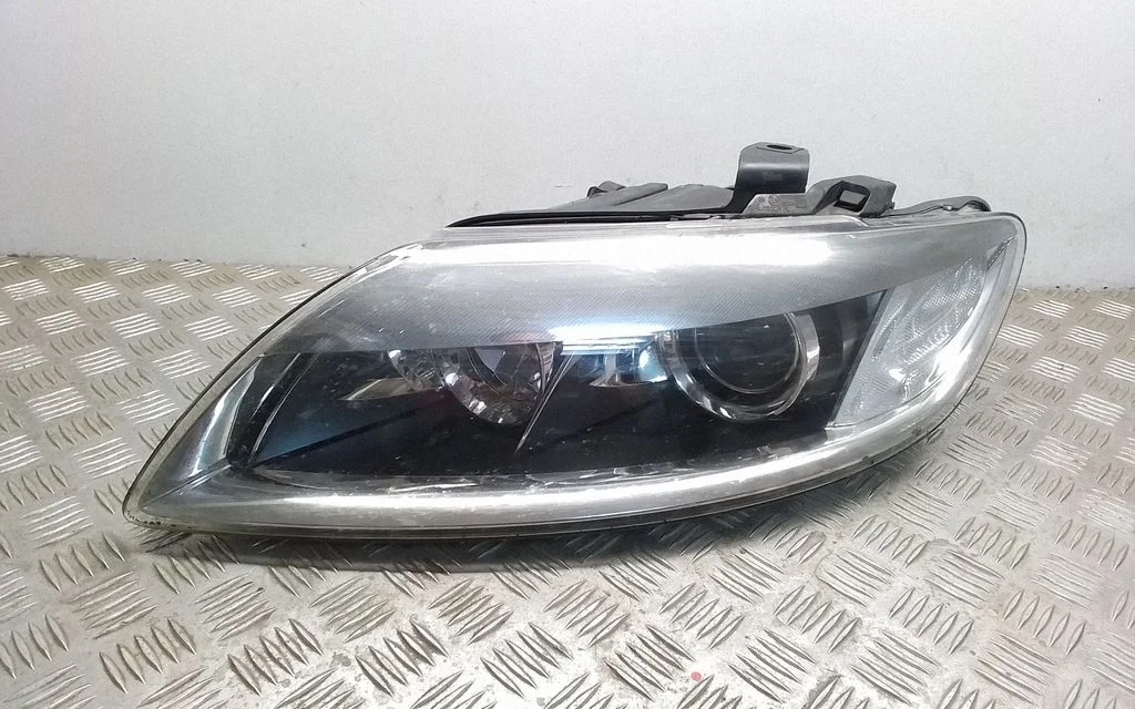 Headlight/headlamp – front left