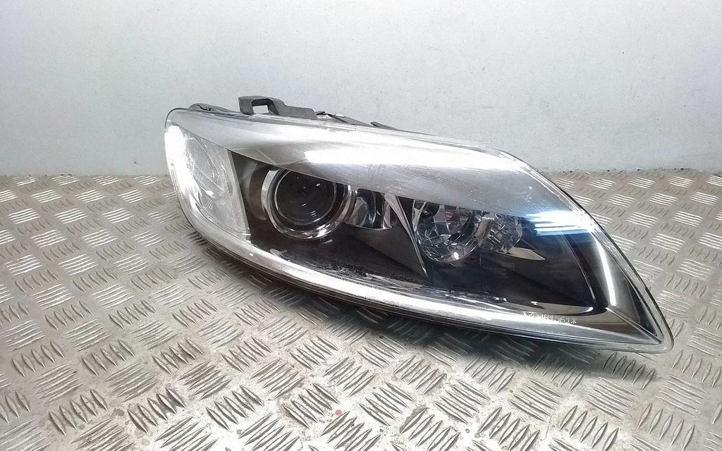Headlight/headlamp 4L0941004E