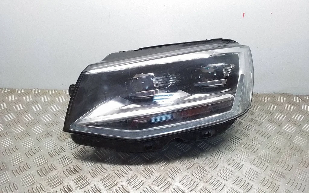 Headlight/headlamp – Volkswagen Multivan T6 (2015-)