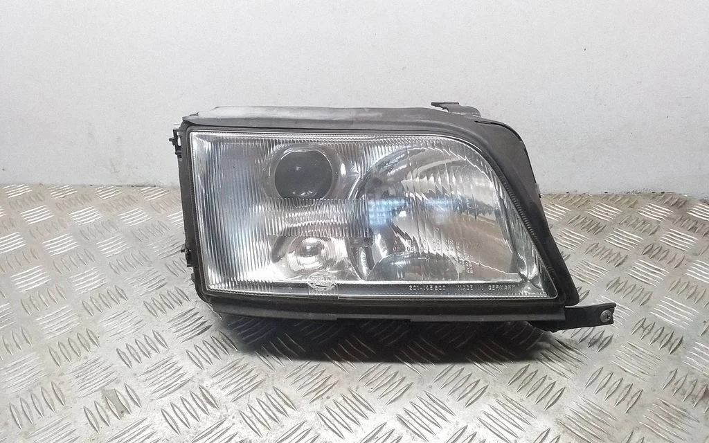 Headlight/headlamp 201145600