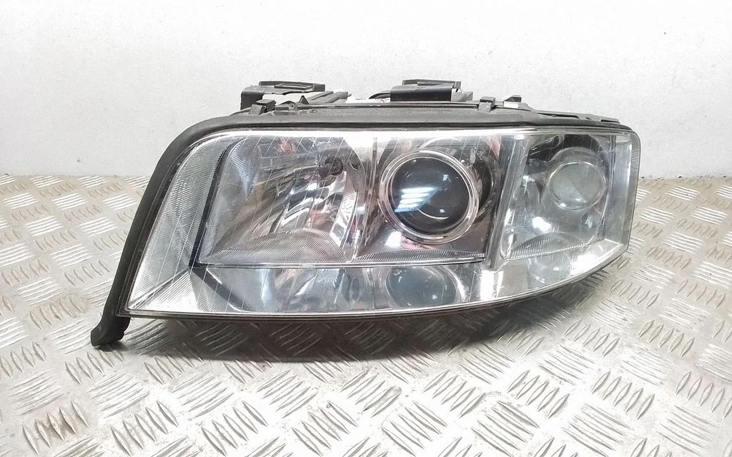 Reflektor 4B0941000BJ