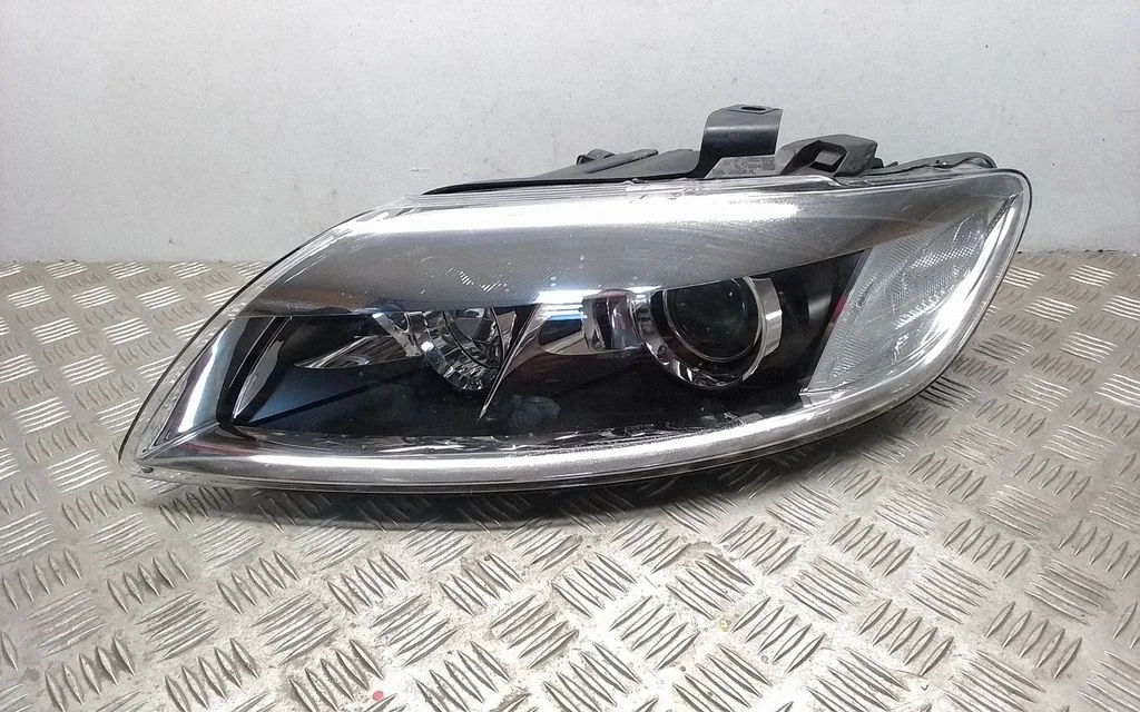 Headlight/headlamp – front left