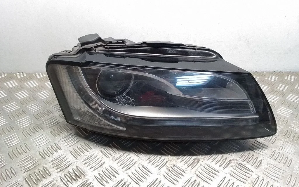 Headlight/headlamp 8T0941030AK