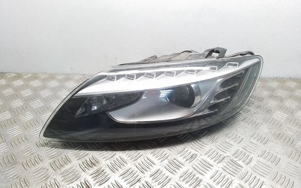 Headlight/headlamp 4L0941003AD