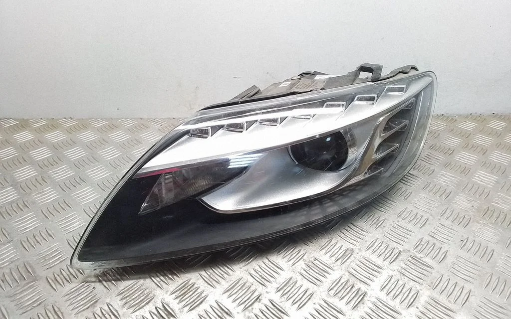Headlight/headlamp 4L0941003AD