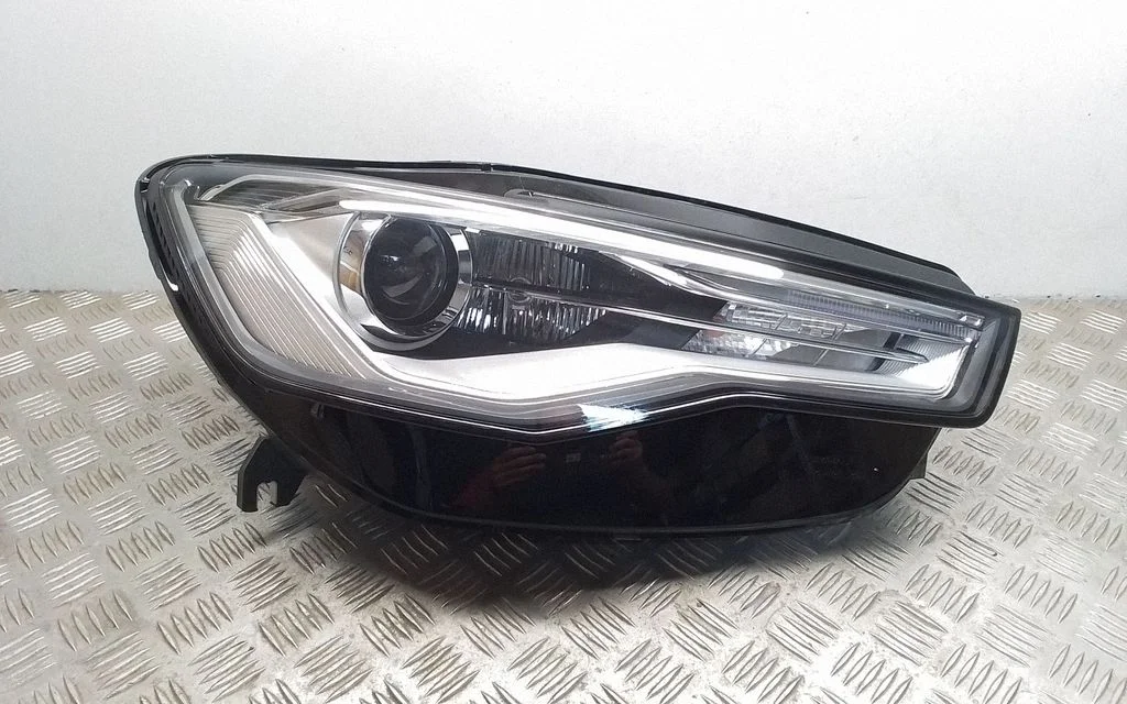 Headlight/headlamp 4G0941044G