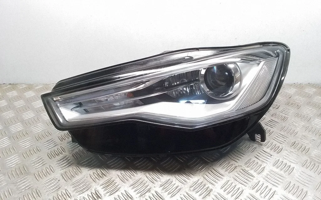 Headlight/headlamp 4G0941005F