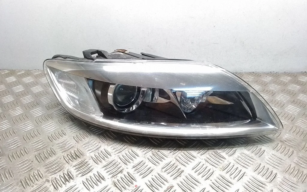 Headlight/headlamp 4L0907391