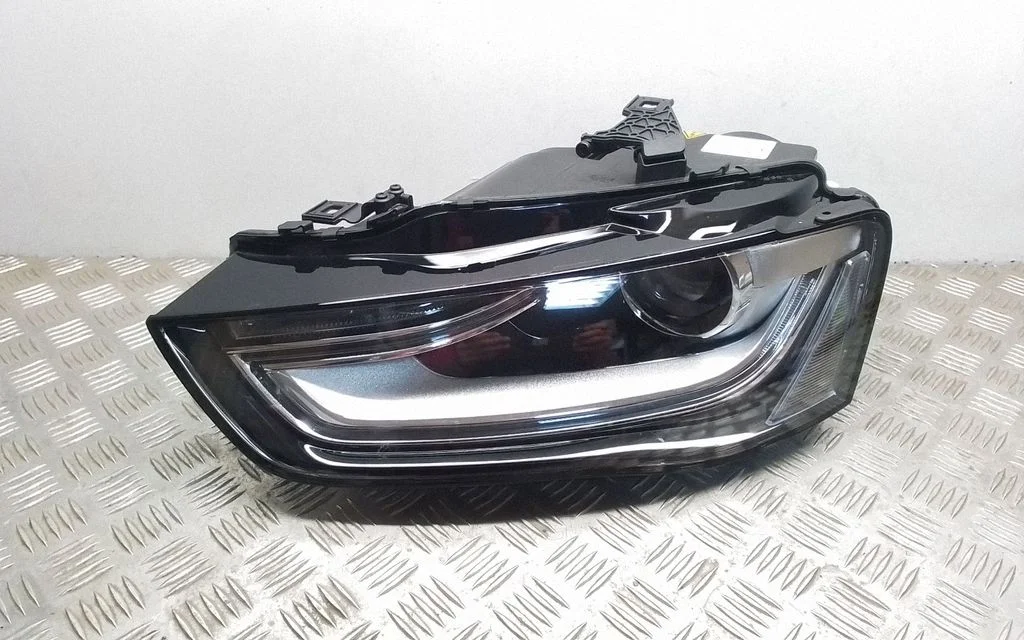 Headlight/headlamp 8K0941005C