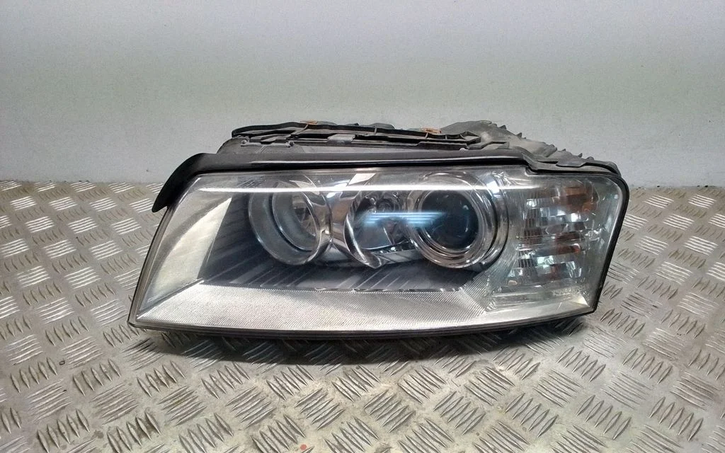 Headlight/headlamp – front left