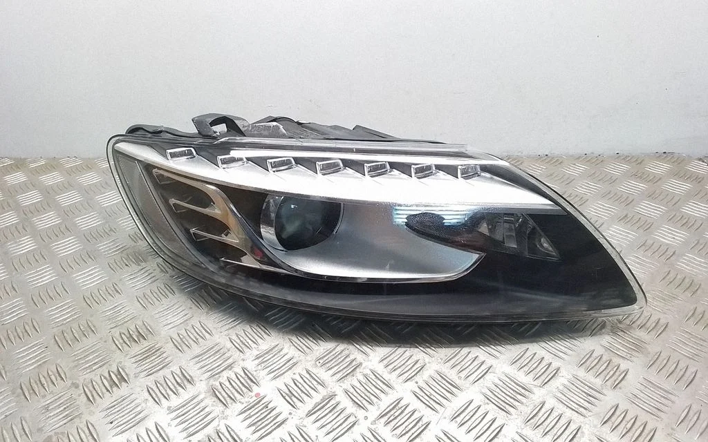 Headlight/headlamp 4L0941004AC