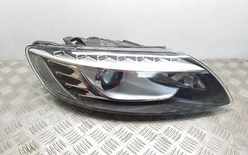 Headlight/headlamp 8K0941597B