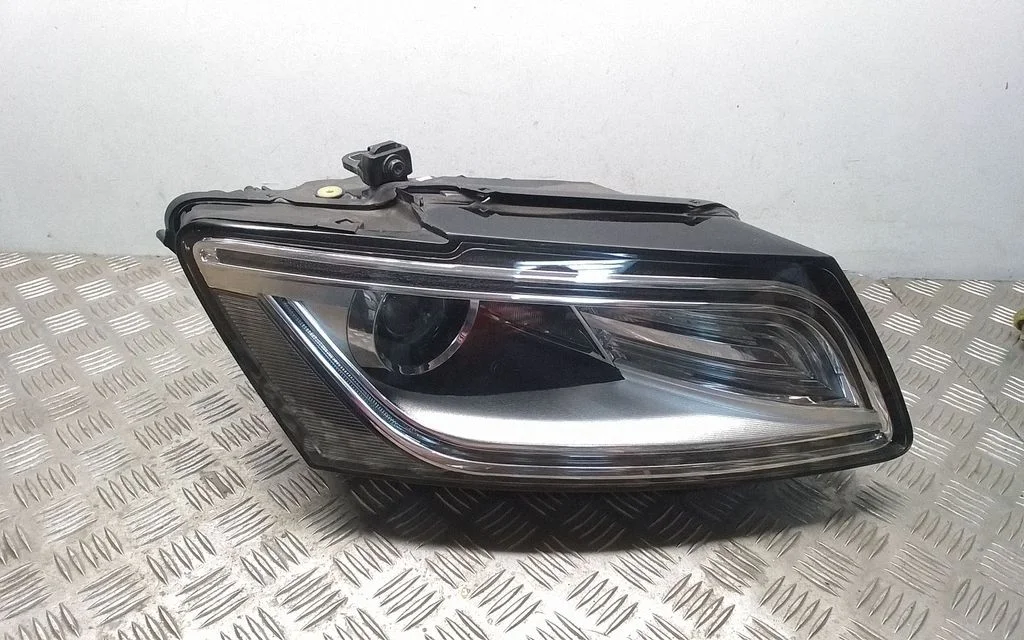Headlight/headlamp – Audi Q5 SQ5 8R (2008-2017)