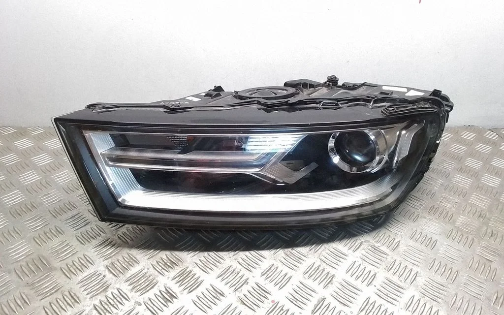 Headlight/headlamp 4M0941005