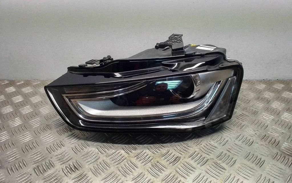 Headlight/headlamp 8K0941005C