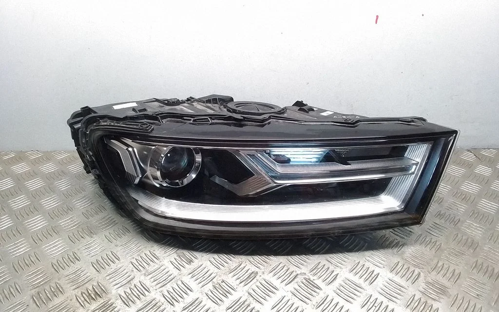 Headlight/headlamp 4M0941006
