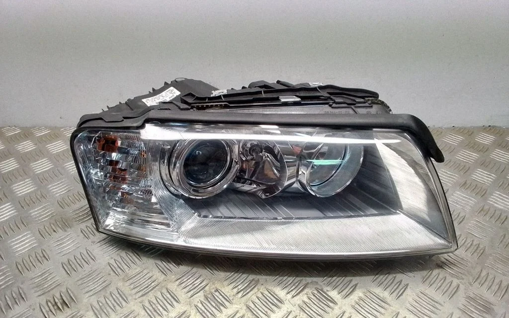 Headlight/headlamp 4E0941004R