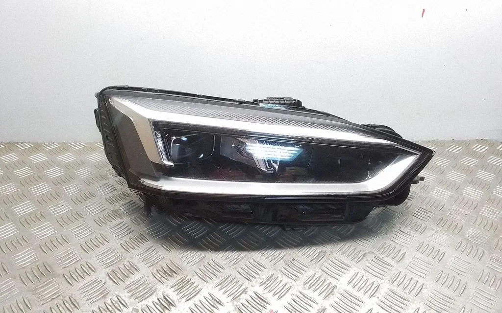 Headlight/headlamp – Audi A5 (2016-2024)