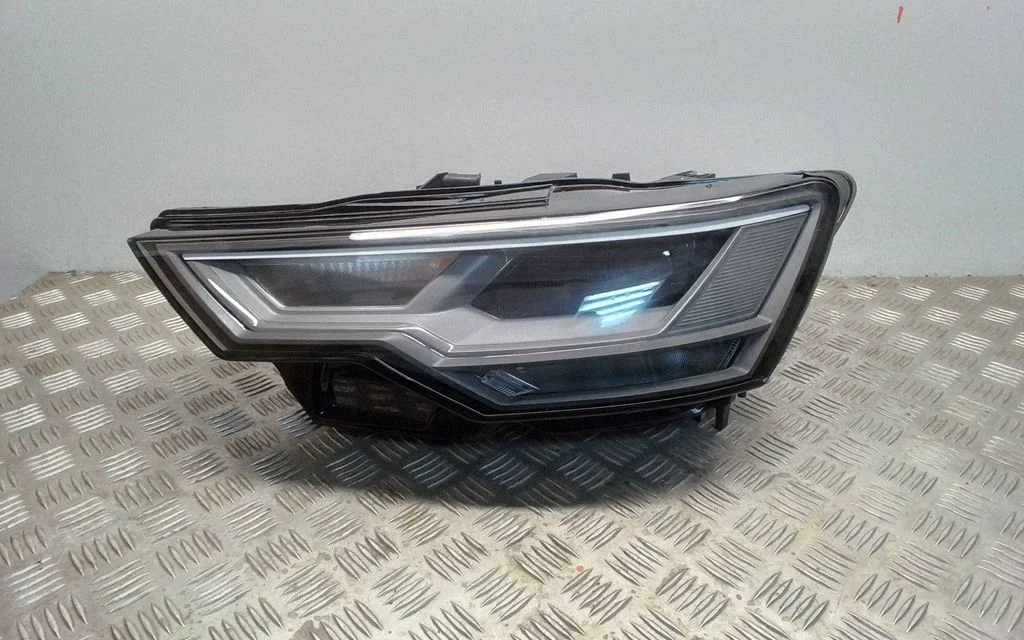 Headlight/headlamp 4K0941033
