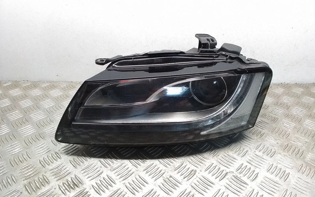 Headlight/headlamp 8T0941003AK