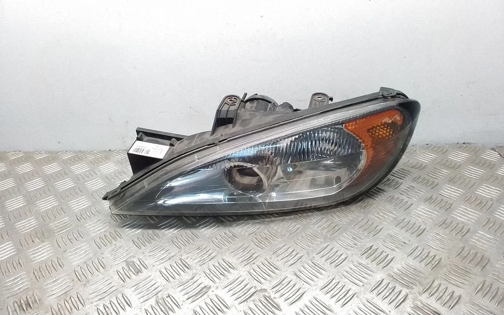 Headlight/headlamp 89006286 – Nissan Primera (2000-2001)